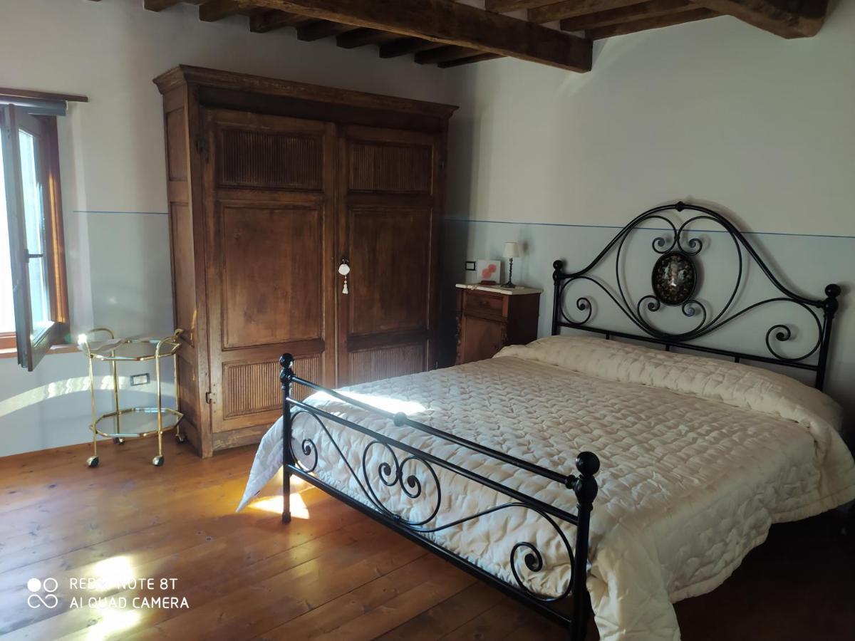Casa Vacanze Al Colletto - Con Terrazza Panoramica In Centro Storico Vagli di Sotto Exterior photo